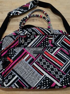 Vera Bradley Quilted Travel Duffel Black Pink Orange And White Graphic Design